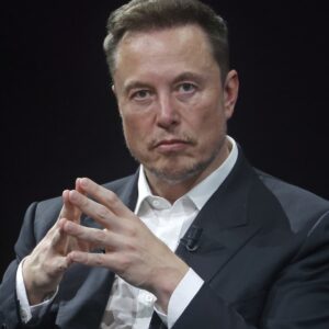 Elon Musk moving servers himself shows his 'maniacal sense of urgency' at X, formerly Twitter